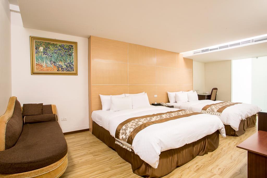 Huang Shin Business Hotel-Chung Kang Taichung Exterior photo